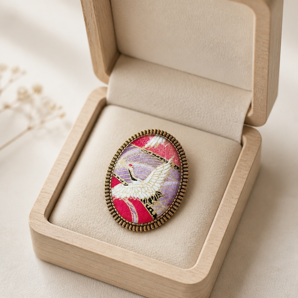 Broche GRUE violet