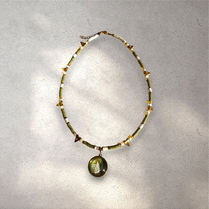 Collier simple GRUE VERT