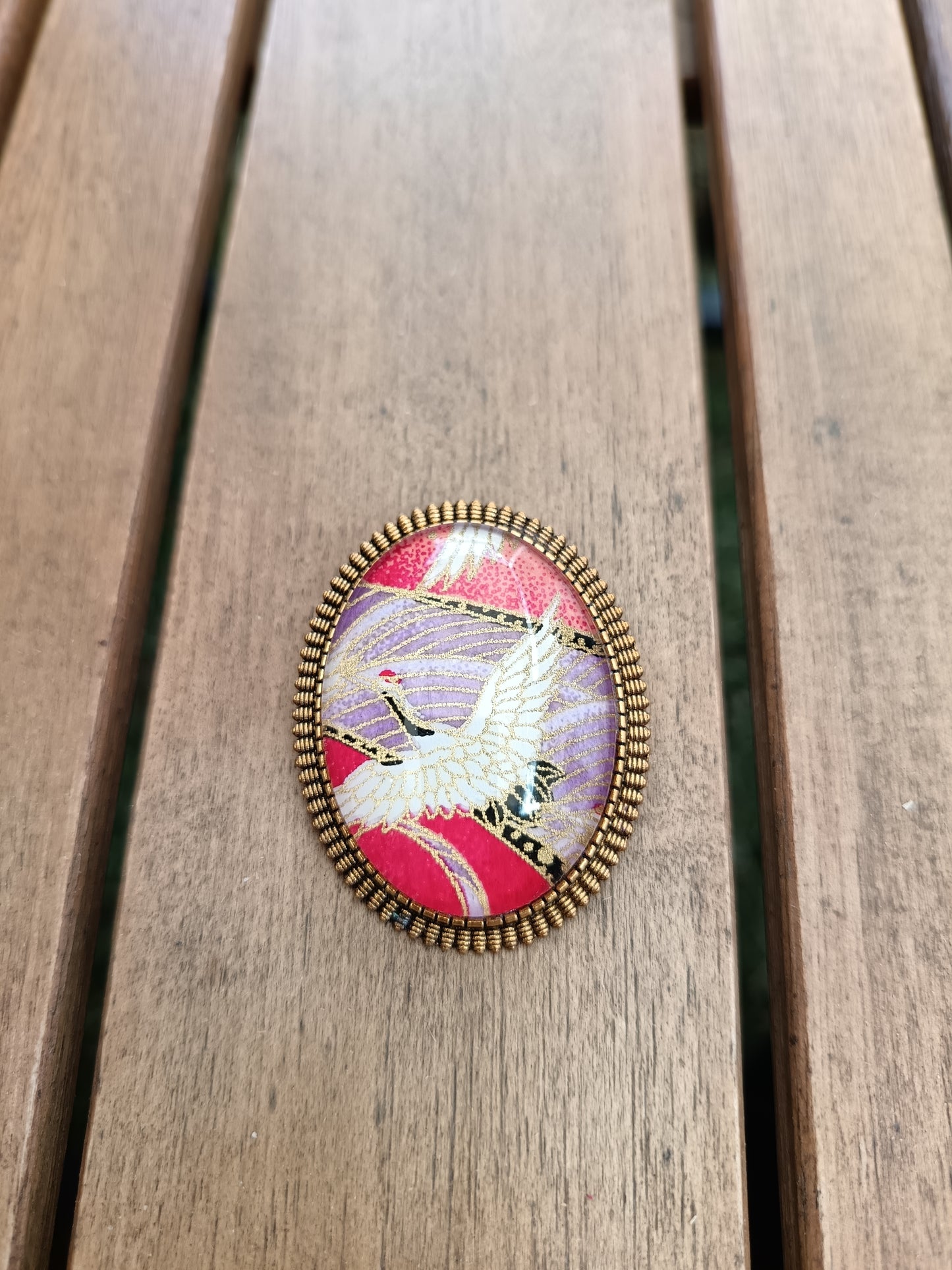 Broche GRUE violet