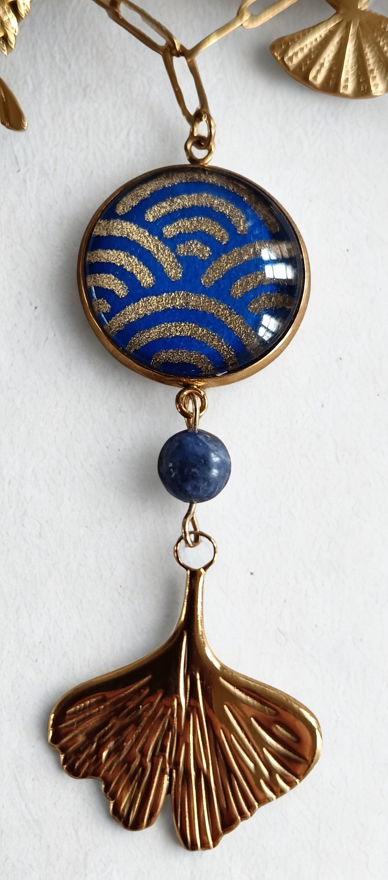 Collier à breloques MIRYOKU bleu
