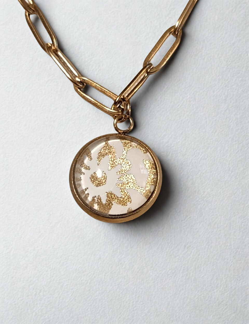 Collier à breloques MIRYOKU blanc