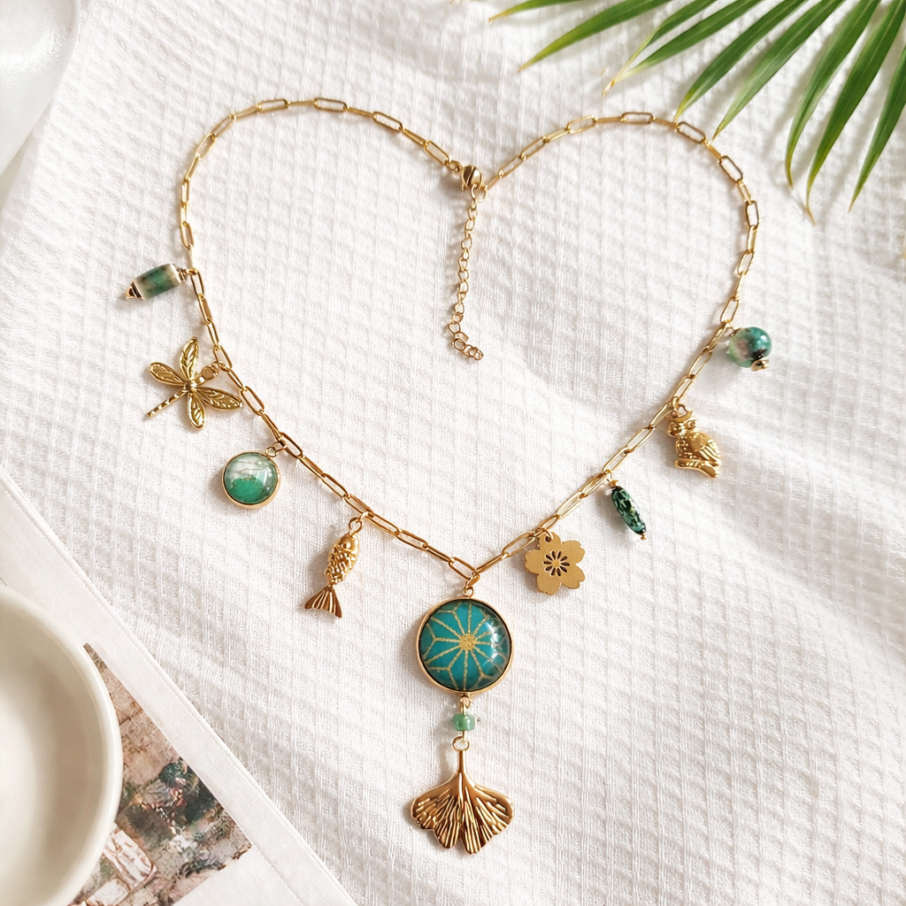 Collier à breloques MIRYOKU vert